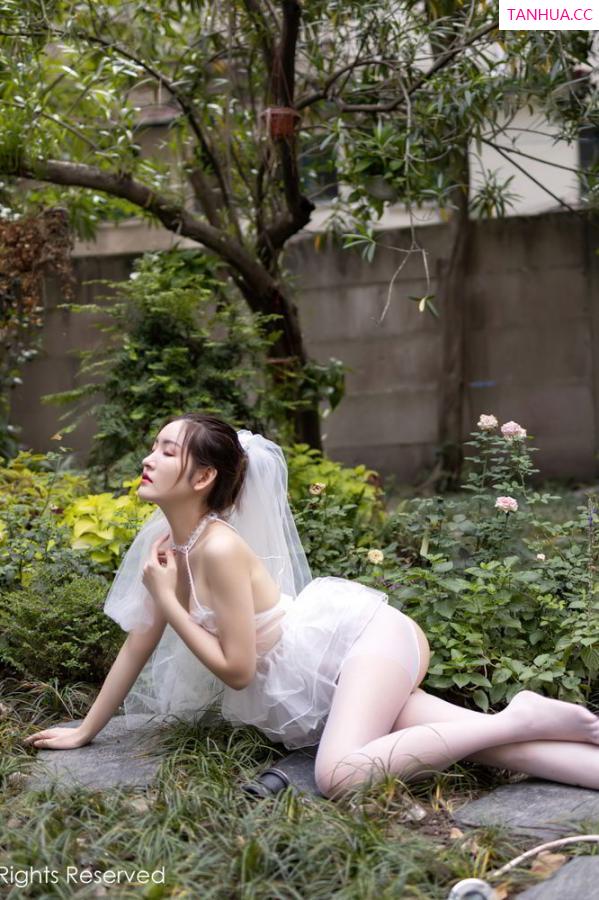 沈梦瑶  [XiuRen]高清写真图 2020.10.28 No.2706 沈梦瑶第11张图片